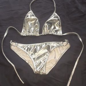 Silver Metallic Bikini 👙